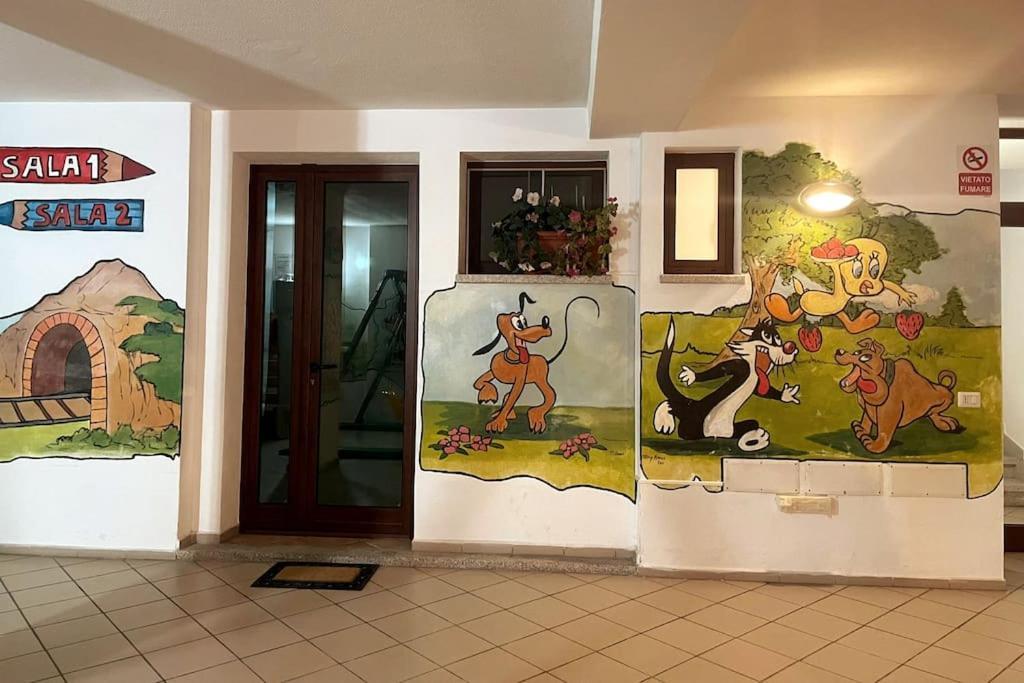Looney Tunes Home Olbia Esterno foto