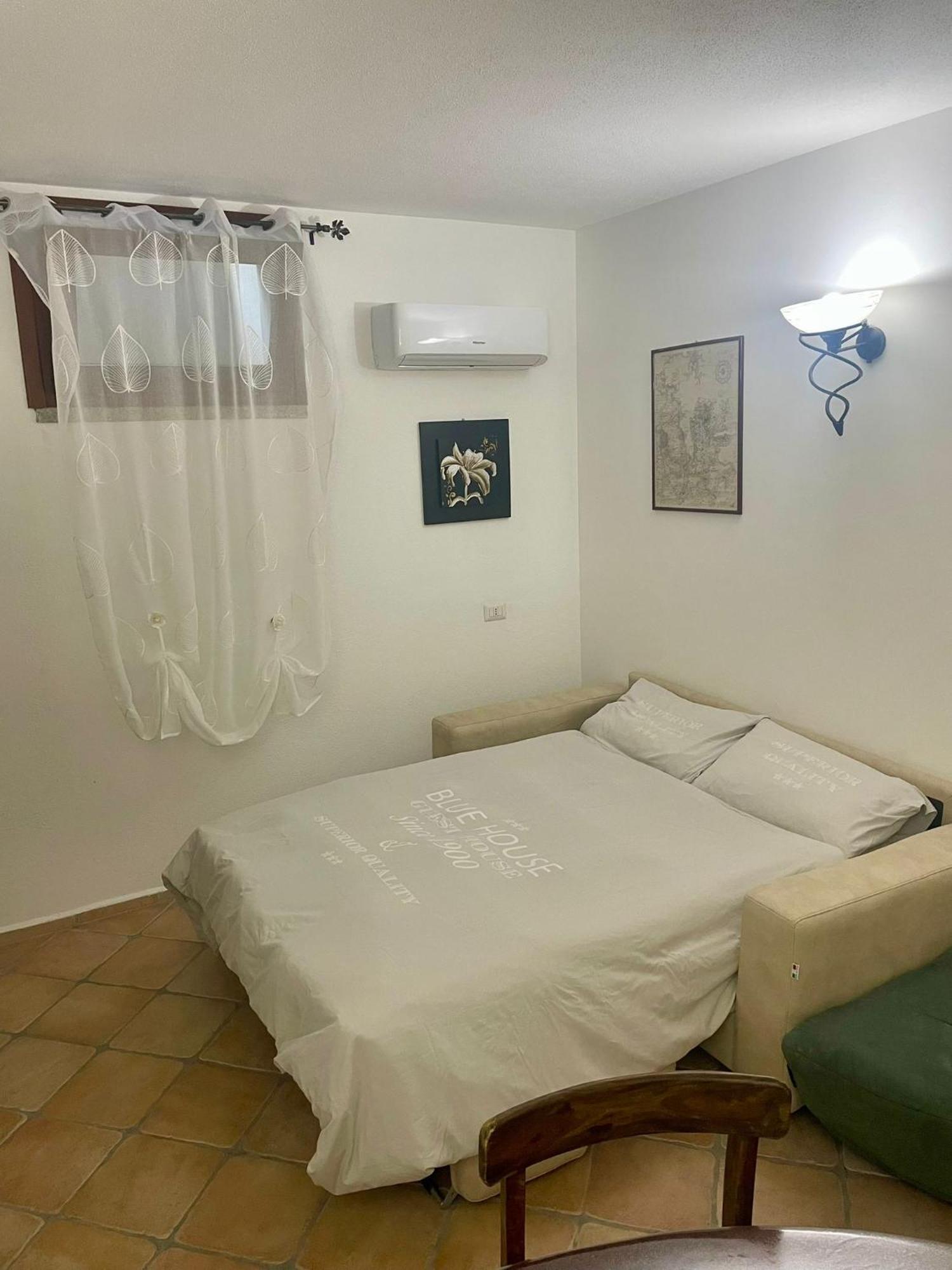 Looney Tunes Home Olbia Esterno foto